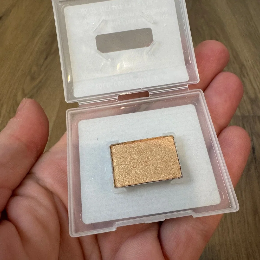 Mary Kay Mineral Eye Color Gold Coast 046684 Shimmer Eyeshadow Refill 0.05oz NEW